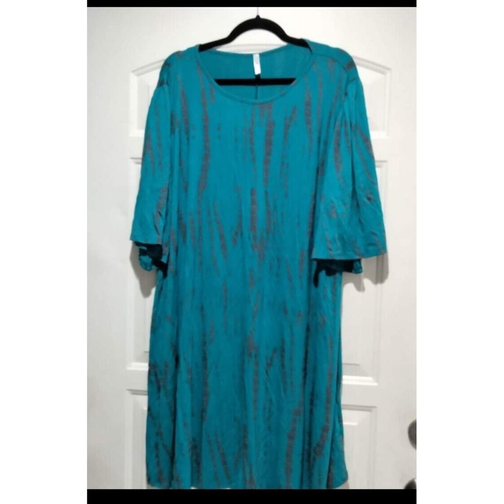 Silhouette Women's Plus Size Knee Length Dress Blue 2X